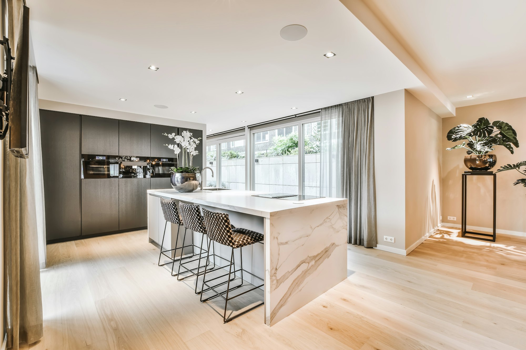 cozy-luxury-kitchen.jpg